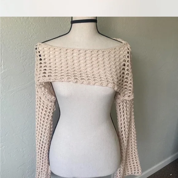 Boho Crochet Ivory Cottage Lace bell sleeves - Picture 1 of 2